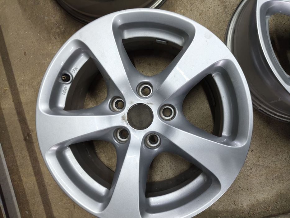 Оригинални джанти 16 ки за BMW