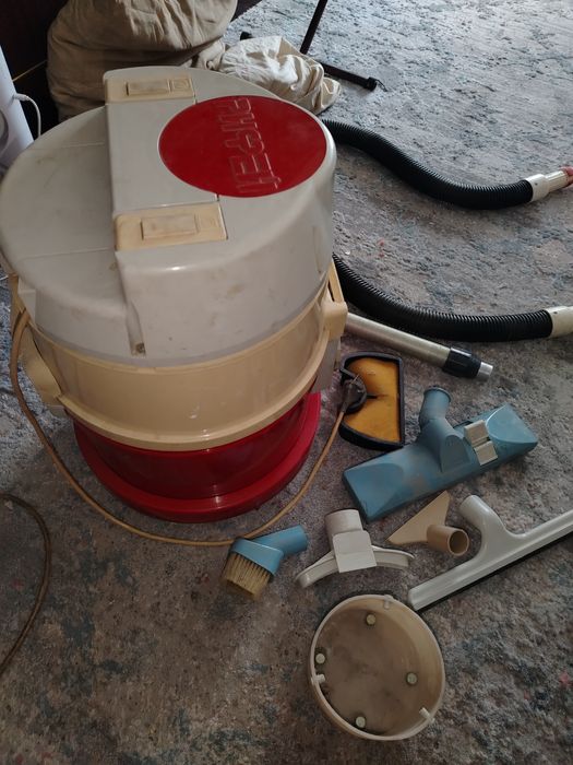 Продам пылесос рабочий