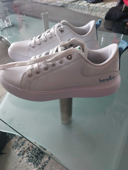 Маратонки Beneton