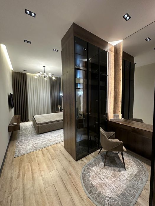 Продаю 2/4/7 в ЖК Oq Saroy Deluxe