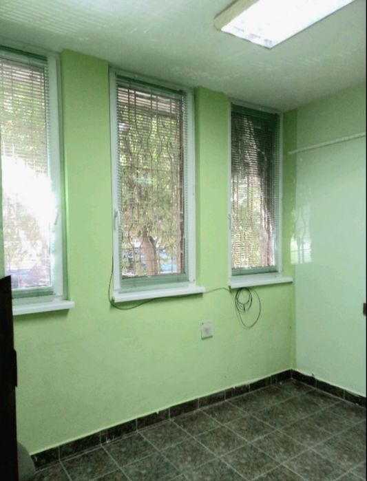 Дава се под наем Офис в Пазарджик, Руски - 14 кв.м за 142.8 € - Снимка #4