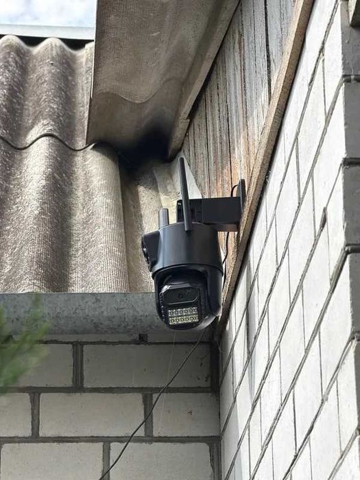 Двойна WIFI камера за наблюдение P11 Pro + Карта, 8MP, външна/вътрешна, Ultra HD, 5X ZOOM, Icsee