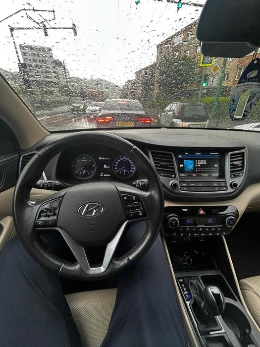 Hyundai TUCSON, PREMIUM, automata, 1.7 CRDI