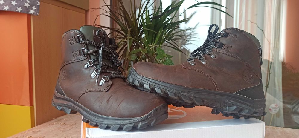 Salomon№43 1/3-210лв,Thimberland№ 43-160лв Kappa № 42-70 лв.ARO №42-35