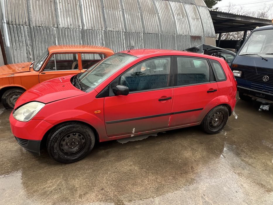 Ford Fiesta  НА ЧАСТИ