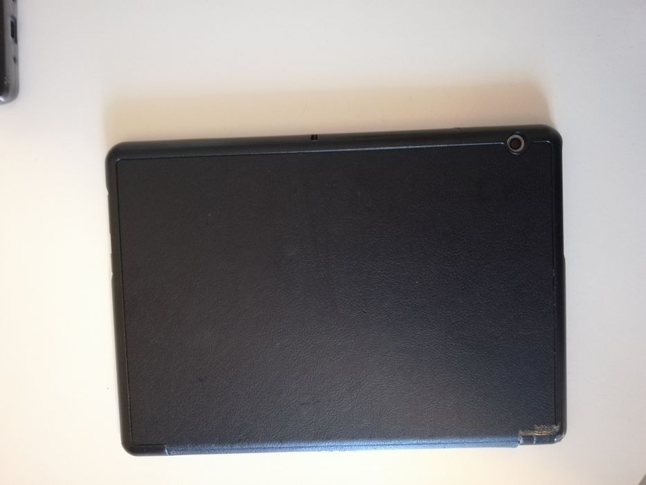 Tableta Huawei Mediapad ecran crăpat 10 inci