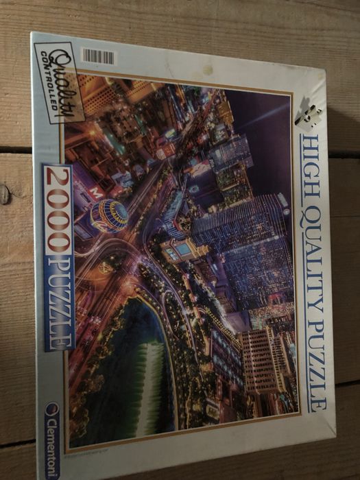 Puzzle de 2000 de piese