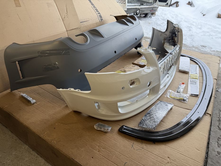 Оригинални нови Audi A4 B7 DTM предна и задна броня с карбонов лип