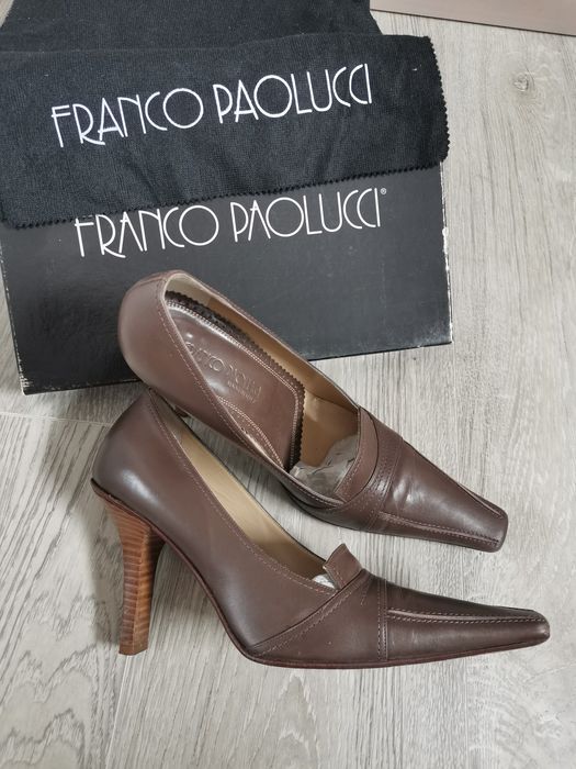 Pantofi nr 36 din piele naturala