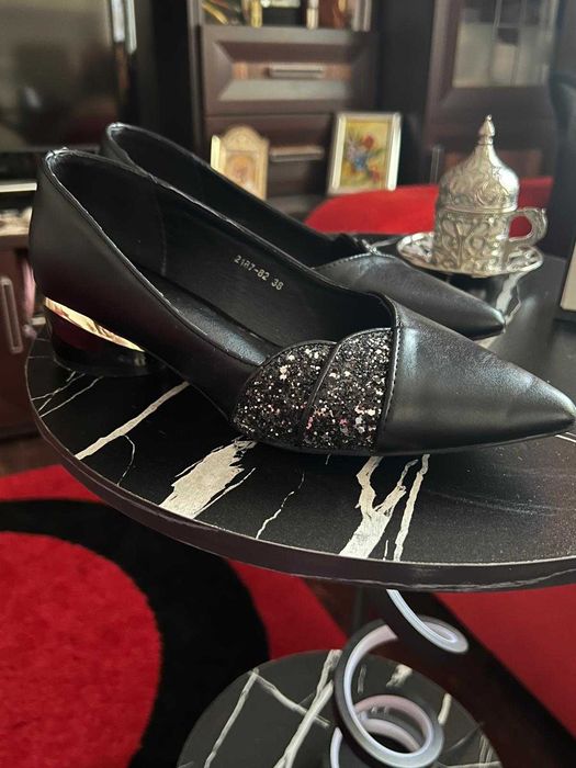 Pantofi dama, marimea 38-39