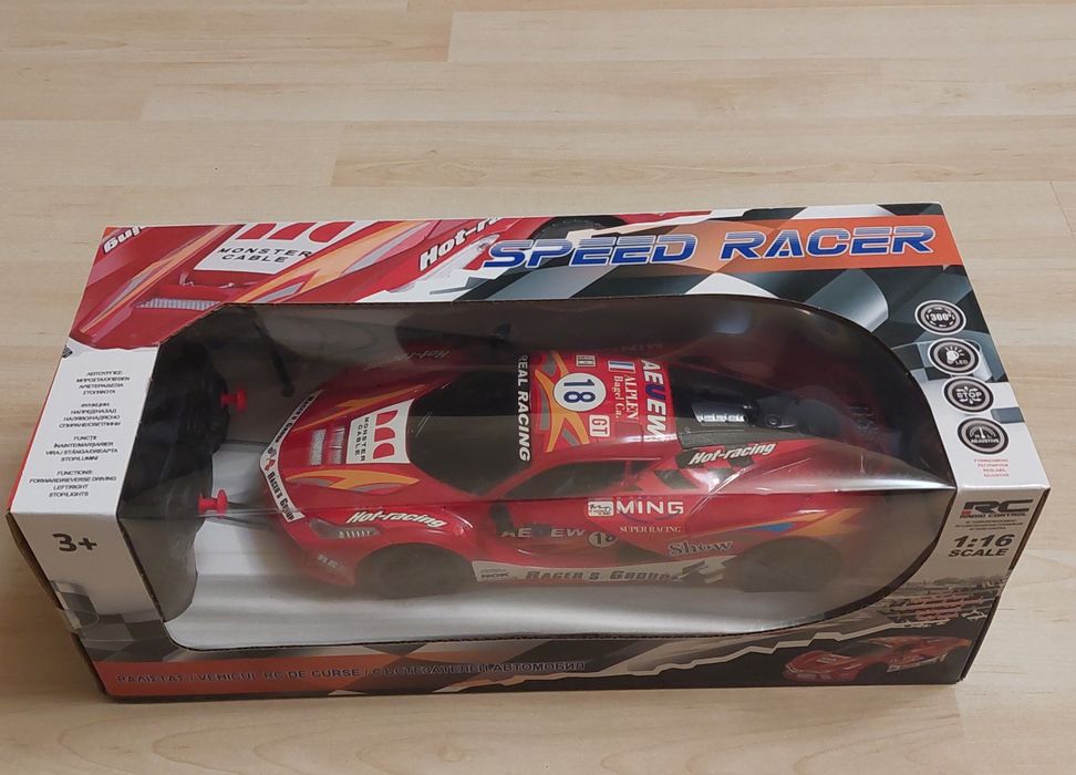 Masina  cu telecomanda Speed Racer