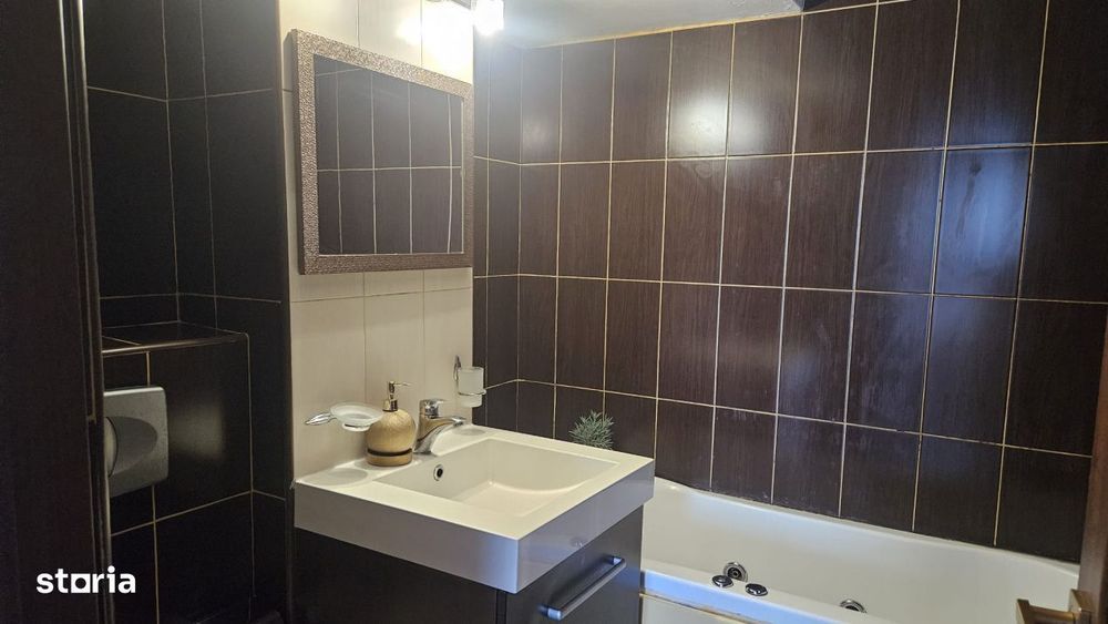 Apartament 3 camere de inchiriat | Faleza Nord