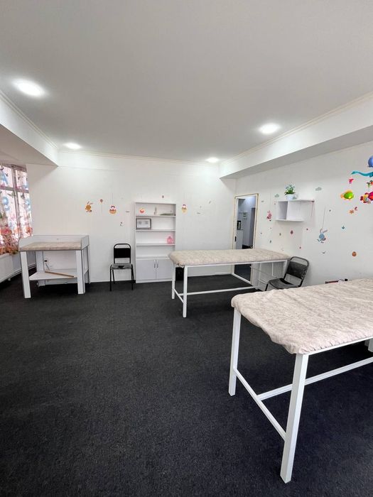 Massaj sentr sotiladi hamma narsalari bilan. Массажный центр продажа