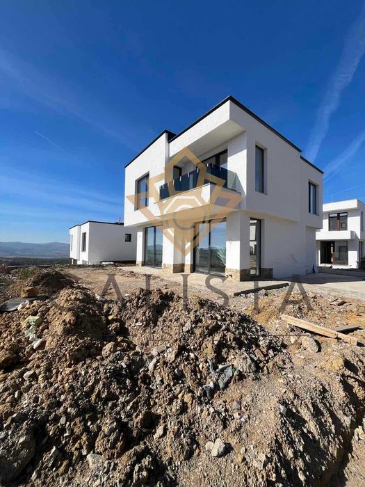 Продава се Къща в с. Рударци, Област Перник - 200 кв.м за 2000 €/кв.м - Снимка #10