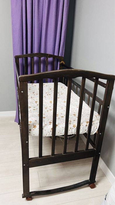 Кровать детская с матрасом.