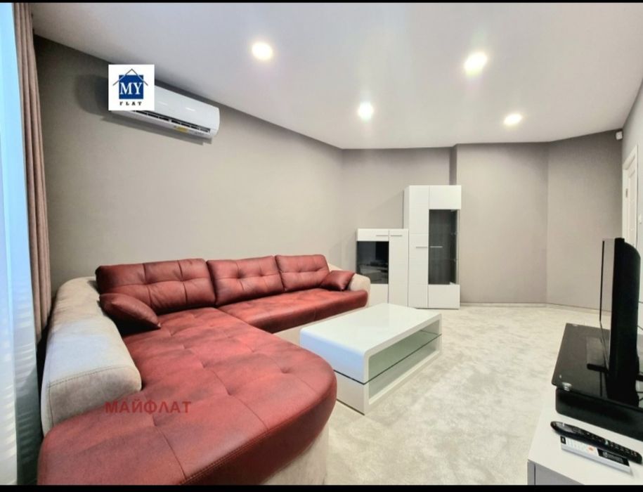 Дава се под наем Двустаен апартамент в Бургас, Център - 58 кв.м за 578.34 € - Снимка #8