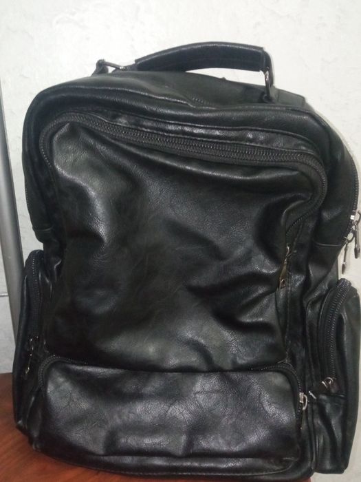 Рюкзак кожаные  офисный