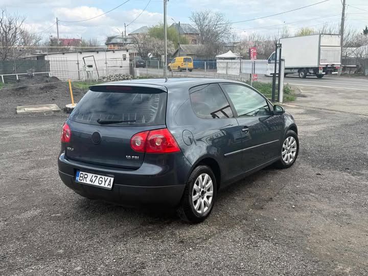 VOLKSWAGEN Golf 2005 — imagine 3