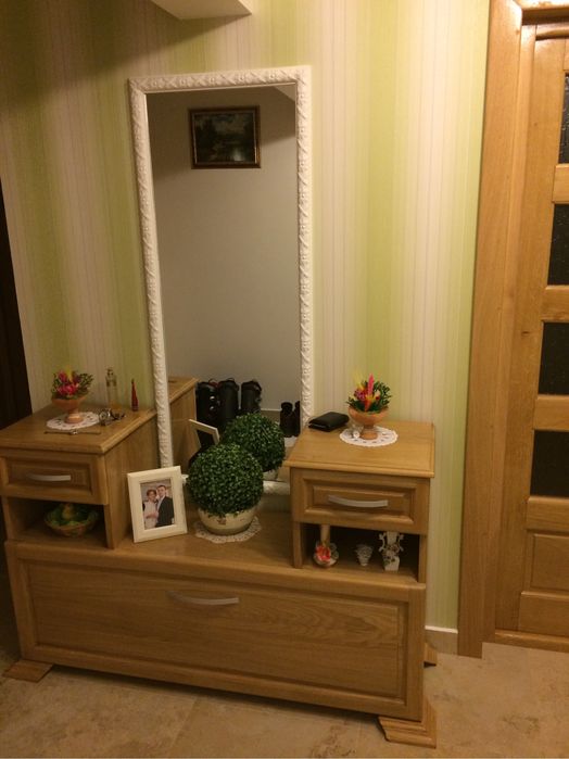 De închiriat apartament 3 camere