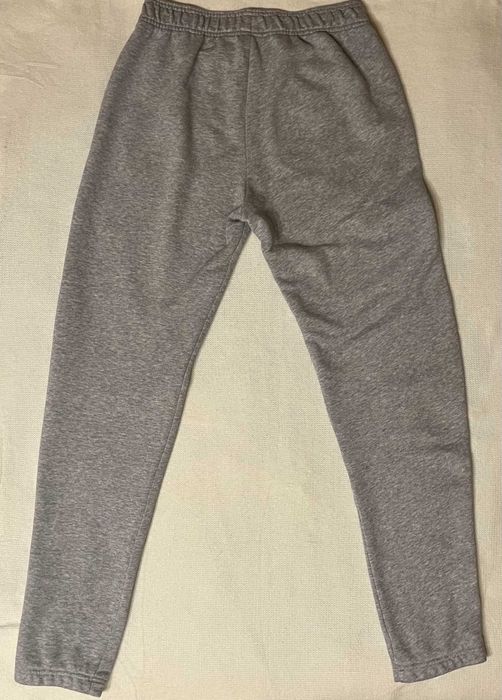 Детски спортен комплект Adidas, размер 13-14 г.