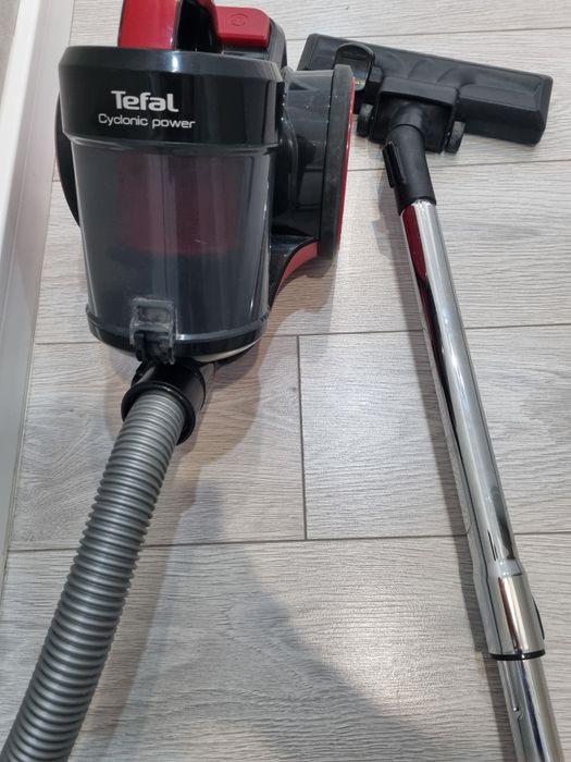 Продам пылесос Tefal  на запчасти