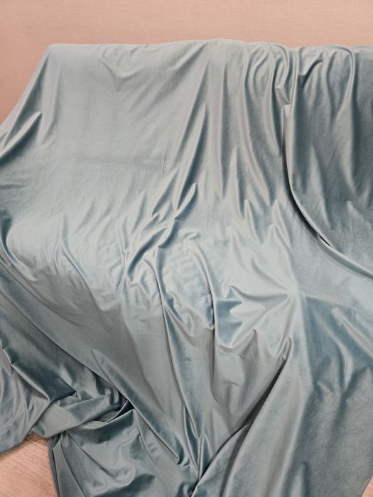 Продаю  шторы...