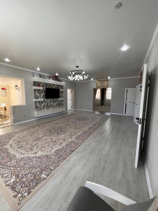 Дом гараж + летний домик