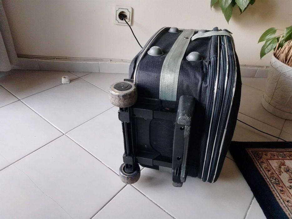 Куфар 2бр колелца "олекотен 2,5кг" "55/38/25см "10€"!+Доставка!