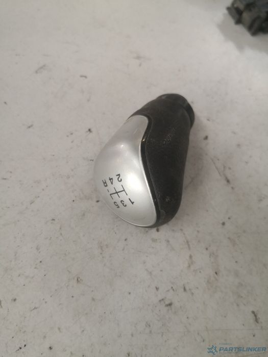 Nuca Schimbator Ford Fiesta V (Jh_, Jd_) [ 2001 - 2010 ]