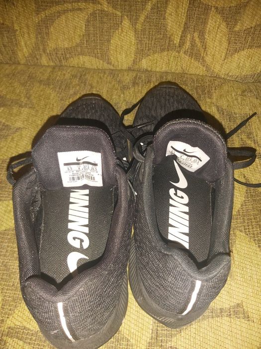 Дамски маратонки Nike