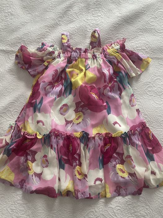 Платье на девочку