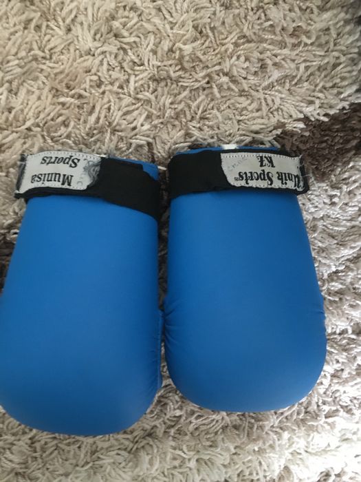 боксерские перчатки десткие