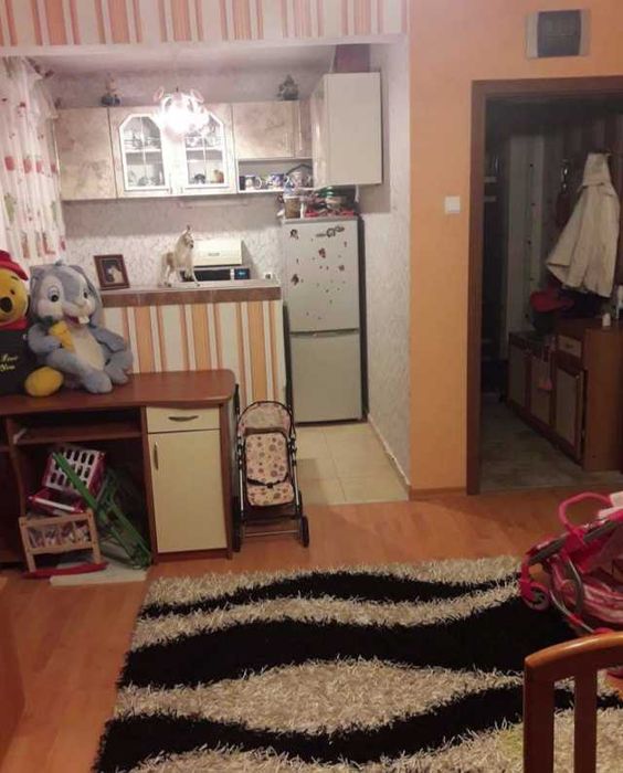 Дава се под наем Тристаен апартамент в Бургас, Зорница - 80 кв.м за 89.25 € - Снимка #11