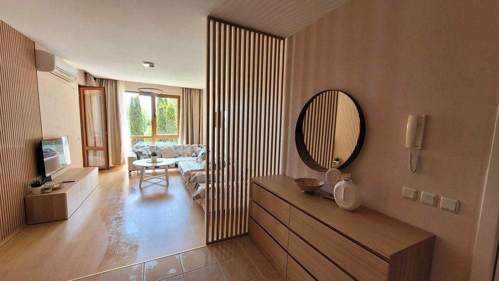 ПЪРВА ЛИНИЯ! Апартамент с 2 спални в Prestige fort noks