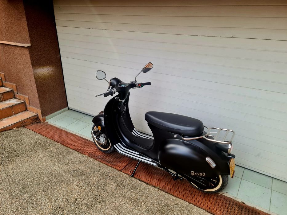 Vand/Schimb/Rate Scuter electric Retro