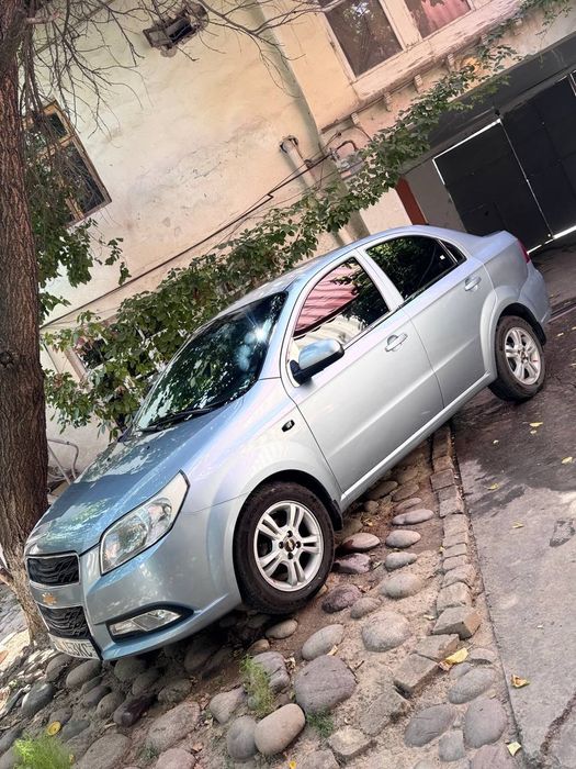 Chevrolet nexia 3 avtomat