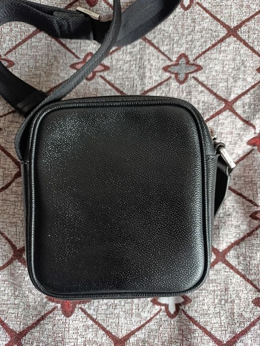 Продаю барсетку оригинал