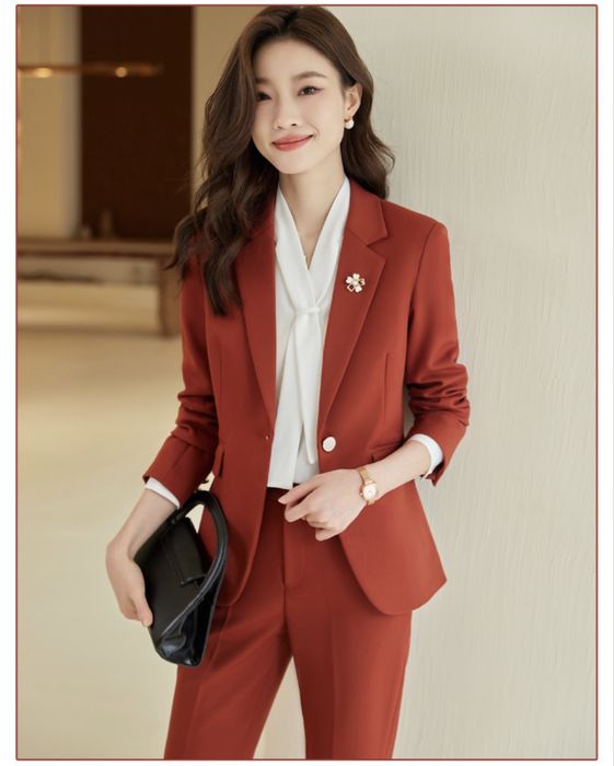 Костюм  и  брюки