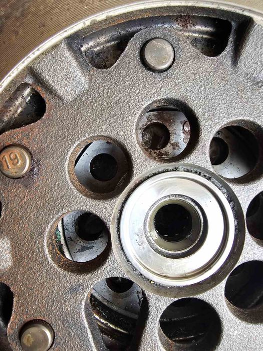 Демферен маховик за бмв е60 е61 525D