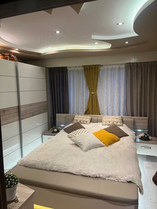 Продава се Четиристаен апартамент в Варна, Владислав Варненчик - 96 кв.м за 1719 €/кв.м - Снимка #15