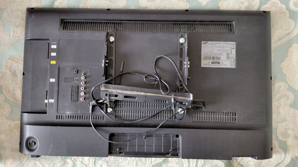 Продам телевизор Самсунг