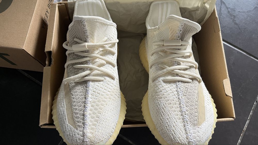 Yeezy Boost V2 Cream