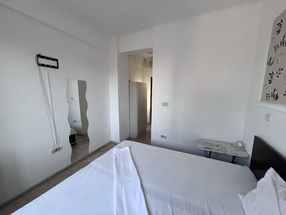 Închiriez cameră mobilată – utilități incluse – Constanța