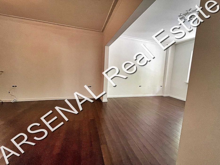 Дава се под наем Офис в София, Център - 117 кв.м за 1000 € - Снимка #5