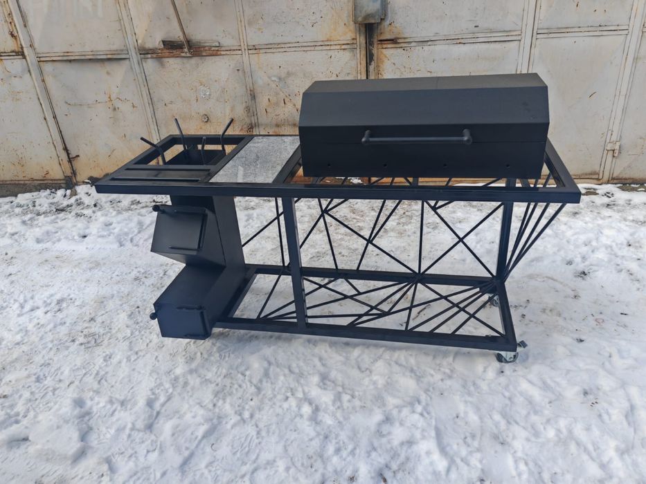 Gratar metalic cu plita