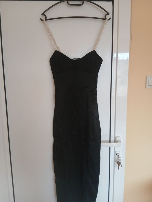 Сатенена рокля Zara