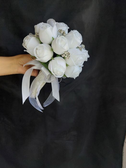 kelin guli Sun'iy guldan