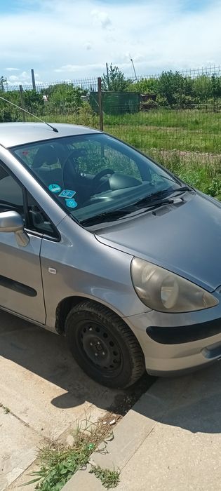 Honda jazz 2004 euro 4 avariata