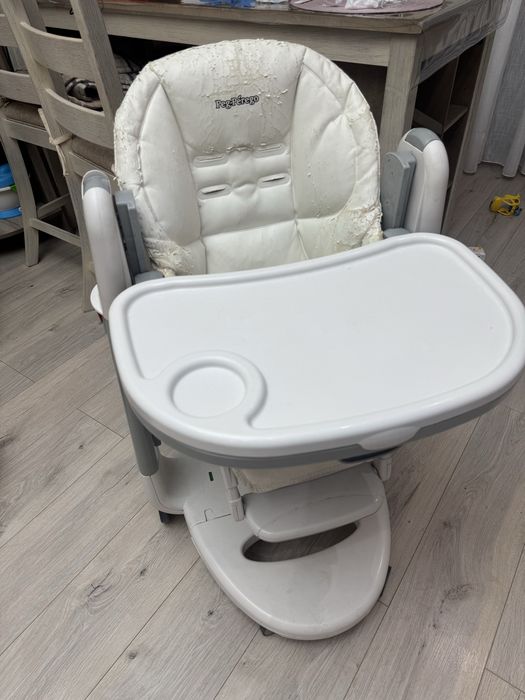 Стульчик для кормления Peg-perego tatamia