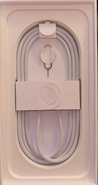 iPhone 16e,128 gb,alb,nou,neutilizat